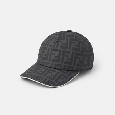 Casquette motif F Noire bord Blanc